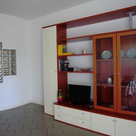 Ferienwohnung La Zucca A Pois Formia Zimmer foto